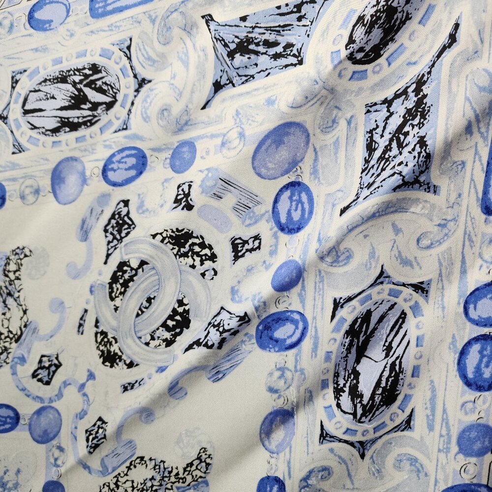 Chanel CC 100%‎ Silk Square Scarf Stole White Blue Women's Rare Italy NWT - Picture 7 of 16